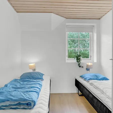 7 Bedroom Awesome In