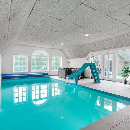 7 Bedroom Awesome In 펜션 Ulfborg